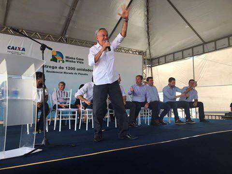 Benedito enaltece ajuda de Temer aos desabrigados da chuva