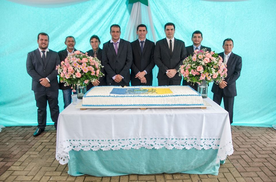 Emancipação política de Limoeiro de Anadia é marcada por homenagens