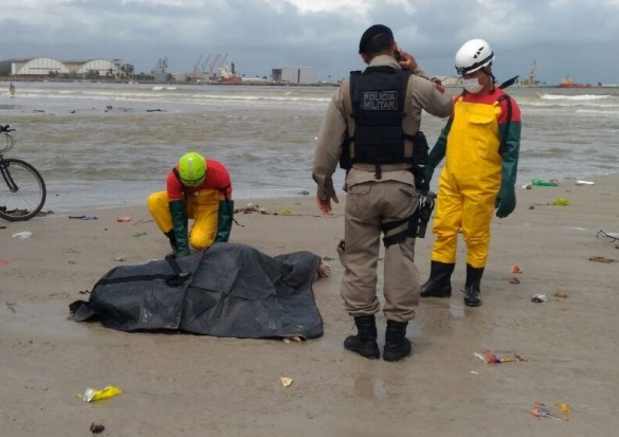 Corpo é encontrado boiando no Riacho Salgadinho, em Maceió