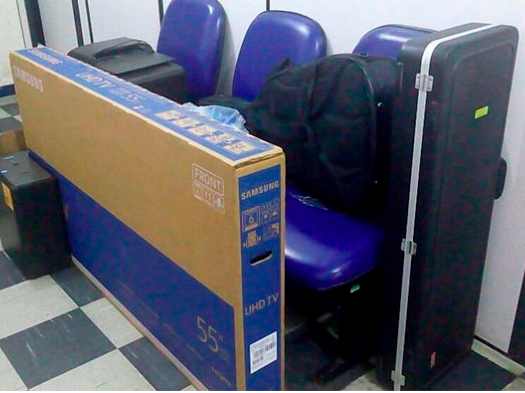 Asfixia prende acusados de aplicar golpes de cartão de crédito