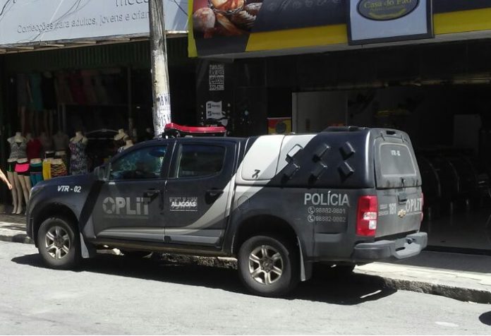 Idoso é preso quando tentava obter segunda via de RG