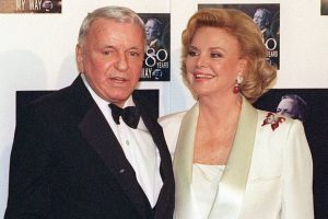 Viúva de Frank Sinatra, Barbara, morre aos 90 anos