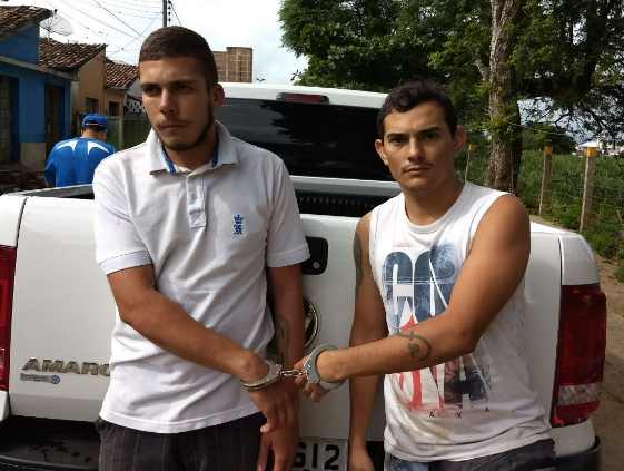 Celular tomado em assalto é rastreado e dois são presos em Palmeira dos índios