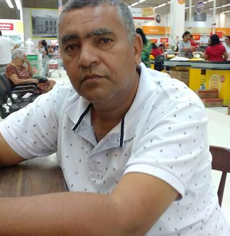 Usuários denunciam descasos da TIM, Claro e Vivo dentro da cidade