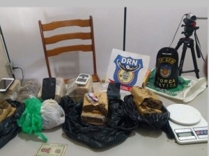 Polícia prende mulher que gerenciava tráfico em Maceió