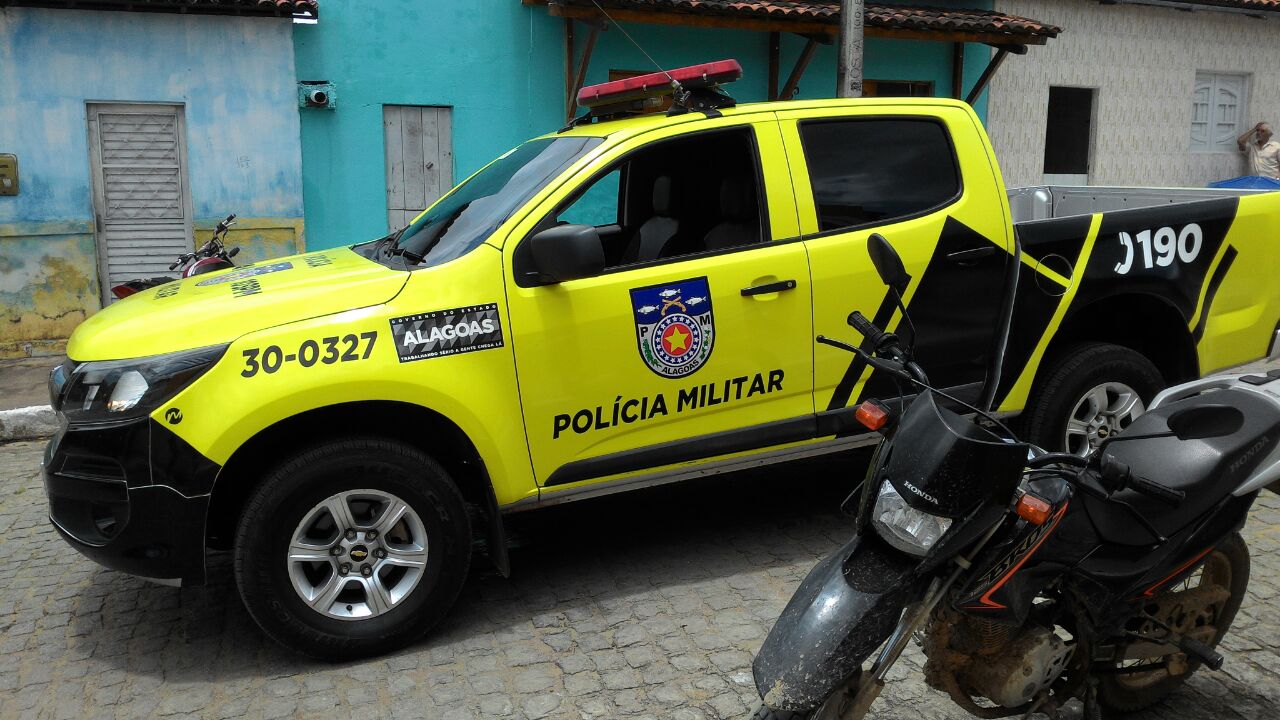 10º BPM prende suspeito de tráfico de drogas em Minador do Negrão