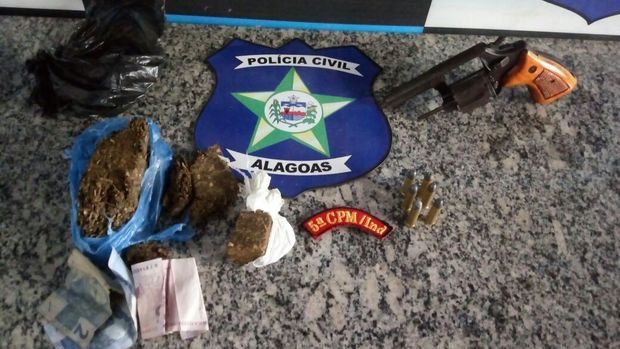 Preso homem acusado de três homicídios em Marechal Deodoro