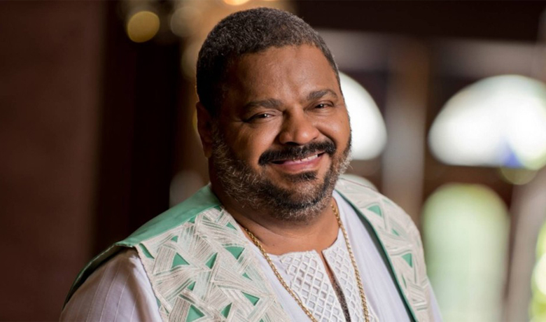 Internado há seis meses, Arlindo Cruz apresenta melhora