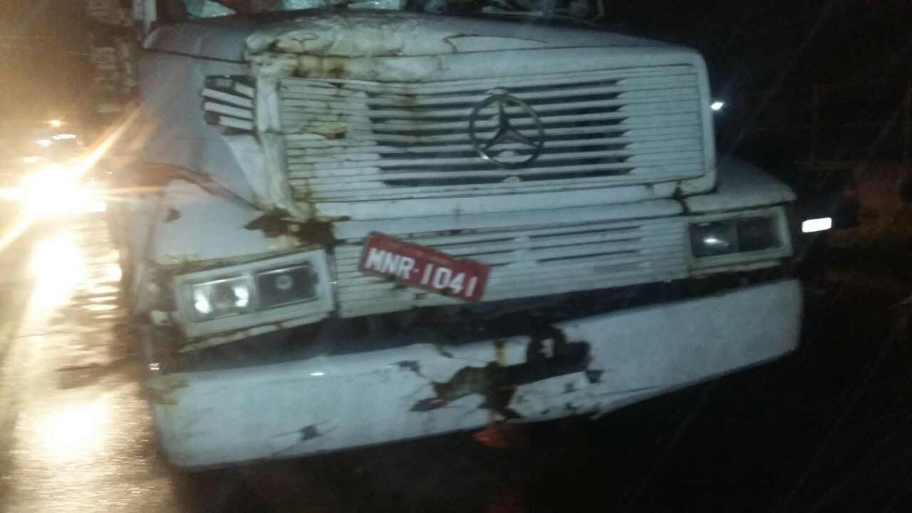 Homem fica preso às ferragens após colisão envolvendo três veículos na AL 220