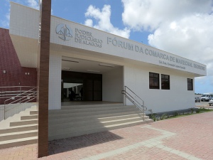 Acusado de matar e ocultar cadáver em guarda-roupa vai a júri nesta quarta