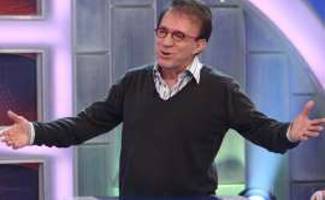 Após 22 anos, Moacyr Franco é demitido do SBT