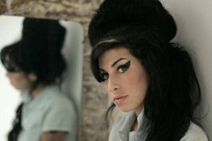 Ouça: Gravação inédita de Amy Winehouse aos 17 revelada