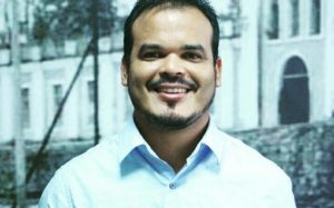 Vereador é afastado por se apropriar de salários de comissionados