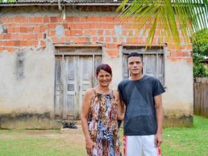 BBB18: Sem o salário de Gleici do ‘BBB’, família vive de doações