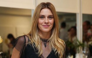 Carolina Dieckmann abre o jogo sobre vida nos EUA, ciúme dos filhos e idade