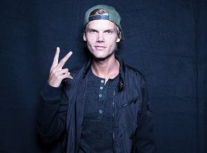 Família confirma suicídio de Avicii: “Queria encontrar paz”