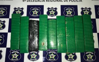 Pai e filha são autuados por tráfico de drogas