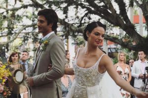 Convidados passaram fome durante casamento de Isis Valverde