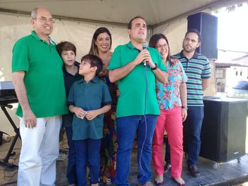 Davi Maia anuncia sua pré-candidatura durante grande feijoada em Maceió