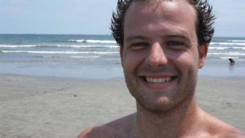 Ator de “Belíssima” cai do quinto andar de hotel em Barretos