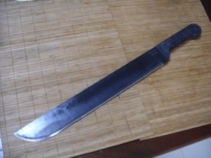 Jovem é preso após ameaçar estudante com facão em Delmiro Gouveia