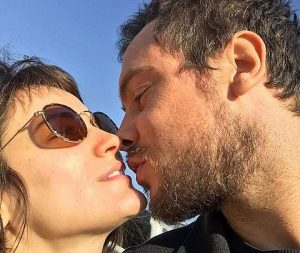 Após casamento exótico, Sérgio Guizé fala sobre isolamento com Bianca Bin