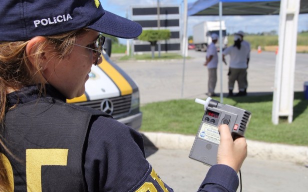 PRF reforça fiscalização durante o feriado