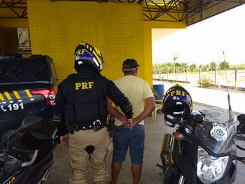 Acusado de estupro é preso pela PRF em São Miguel dos Campos