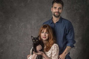 Conheça León, o gato que roubou a cena na estreia de ‘O Sétimo Guardião’