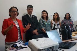 ﻿Adolescentes que vivem em abrigos serão contratados como aprendizes na Caixa