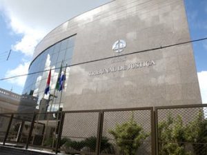 Dupla acusada de assassinato é condenada por júri popular