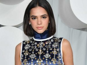 Indireta? Bruna Marquezine publica texto de autoestima