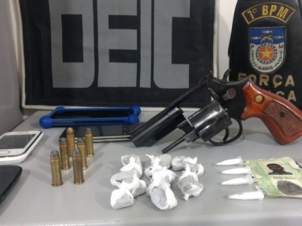 Membros de facção que praticavam assaltos a ônibus são presos em Maceió