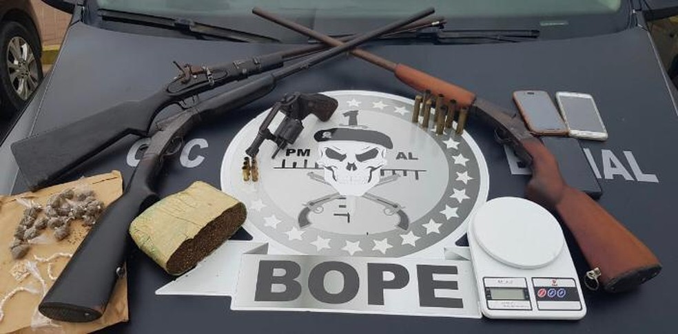 Duas pessoas são mortas e três são presas em operação policial em Alagoas