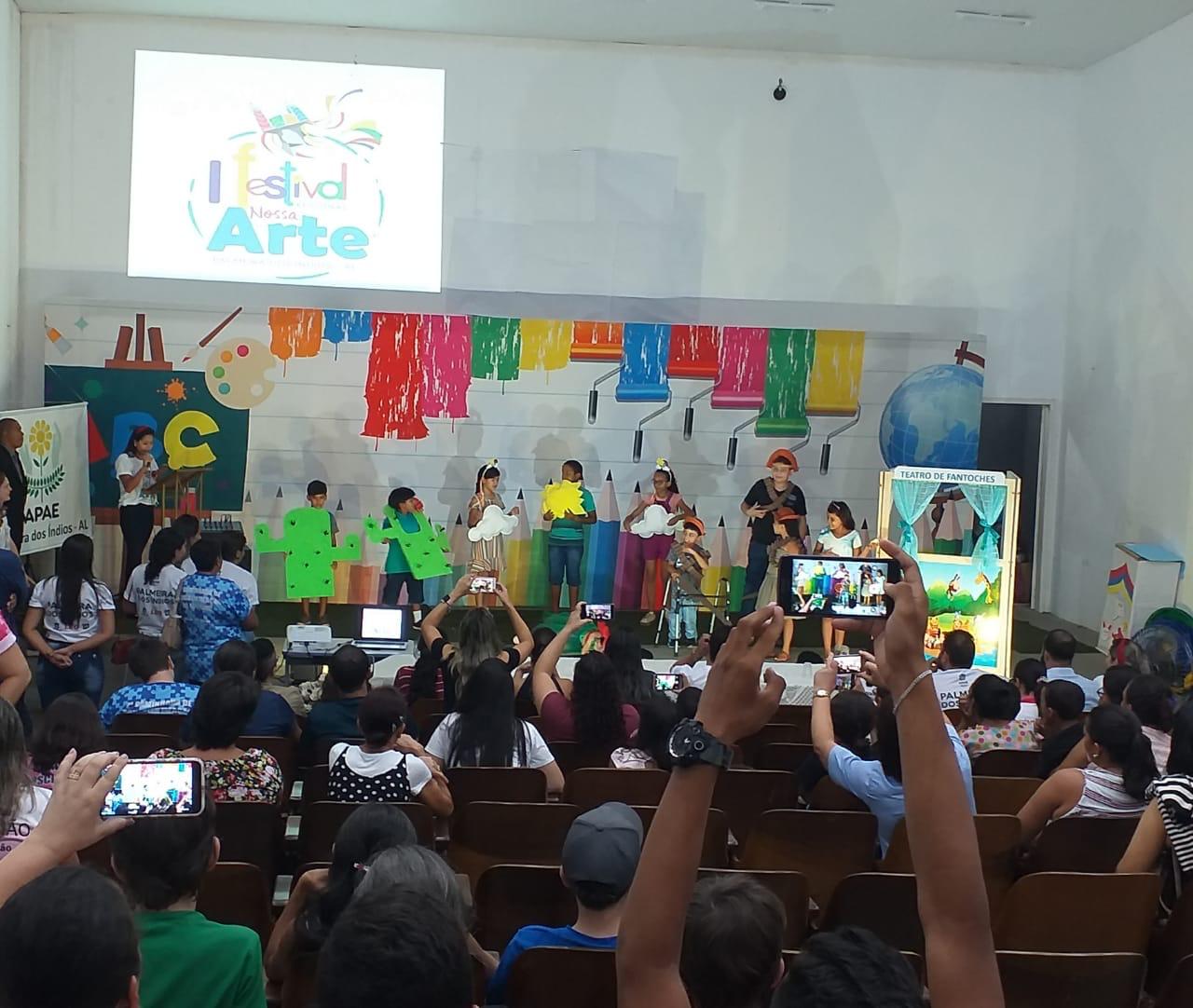 Festival de arte é realizado pela APAE de Palmeira dos índios