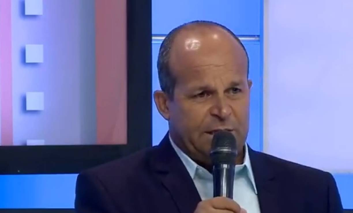 Vídeo: vidente teria previsto acidente com cantor famoso 20 dias antes da morte de GD