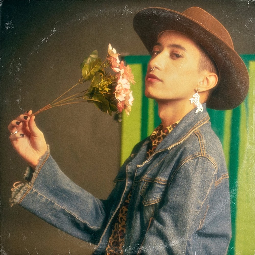 Filho de Solimões faz ”modão” gay: “Negava o sertanejo por não me enxergar”