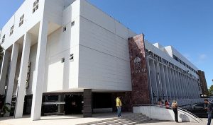 Acusados de integrar milícia devem ir a júri popular