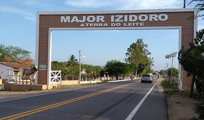 Justiça condena homem a 35 anos por estuprar duas filhas em Major Izidoro