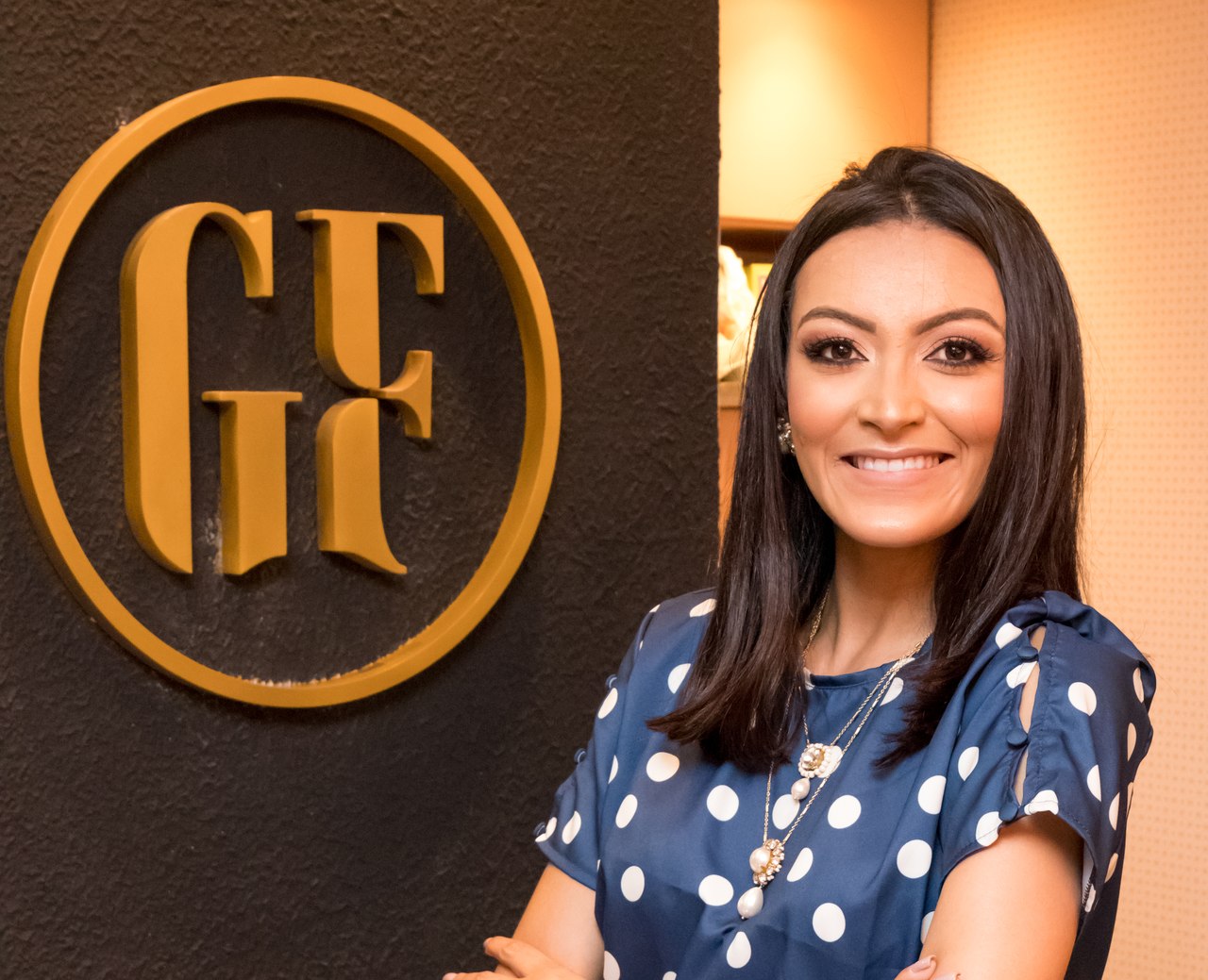 O começo de um império. Conheça mais sobre a empresária alagoana que inaugurou sua primeira loja em Maceió.