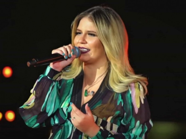 Marília Mendonça se derrete por filho em ultrassom: “Todo formado”