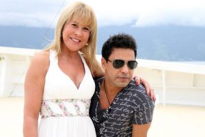 Não é o amor: Zezé di Camargo processado pela ex-mulher