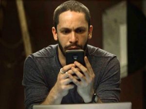 Téo descobre que Josiane matou Jardel