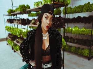 Apologia às drogas: Ludmilla lança ‘Verdinha’ com letra sobre maconha