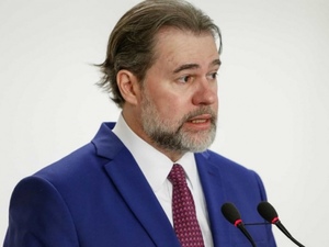 Bolsonaro recebeu aval de Dias Toffoli a juiz de garantias