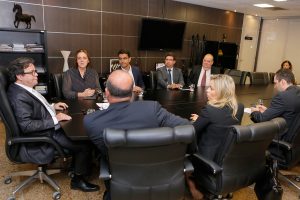 Presidente do TJ pede a moradores que deixem áreas de risco