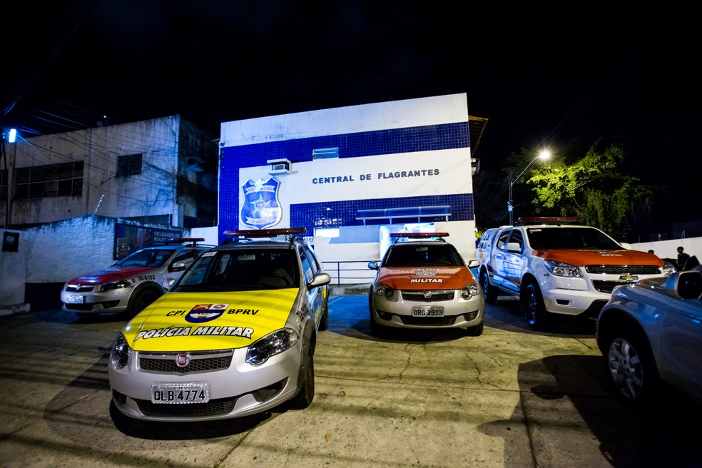 Suspeito de roubar carro morre em ação da Polícia Militar na Barra de Santo Antônio