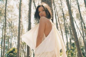 Após perder o bebê, Mariana Rios manteve feto no ventre por 10 dias