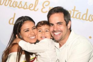 Tem bebê chegando! Simone, da dupla com Simaria, está grávida novamente