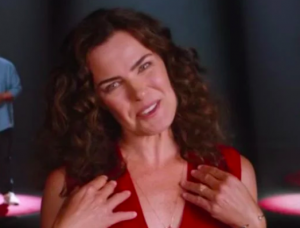 Após 10 anos, Ana Paula Arósio aparece na TV e web vai à loucura: “Voltei”